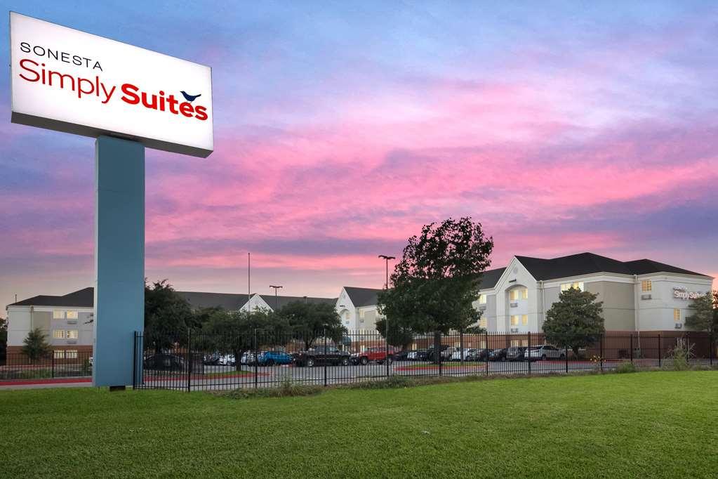 Sonesta Simply Suites Austin South מראה חיצוני תמונה